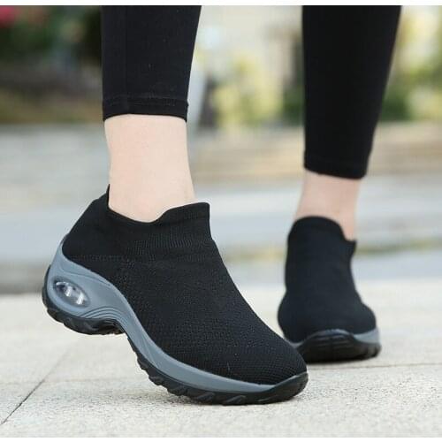 2021 Summer Womens Lightweight Comfortable Breathable Mesh Shoes Youth Fashion Trend Lazy Socks Shoes Womens Vulcanize Shoes