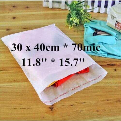 Free Shipping 200pcs/lot 30 x 40cm*70mic Self Adhensive Plastic Clothes Packaging Bag, High Quality White PE Clothing Bag