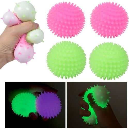 6cm Cute Luminous Ball with Thorns Fidget Toys Kids Massage Balls Decompression Toy Childrens Toys Office Pressure Release Toy