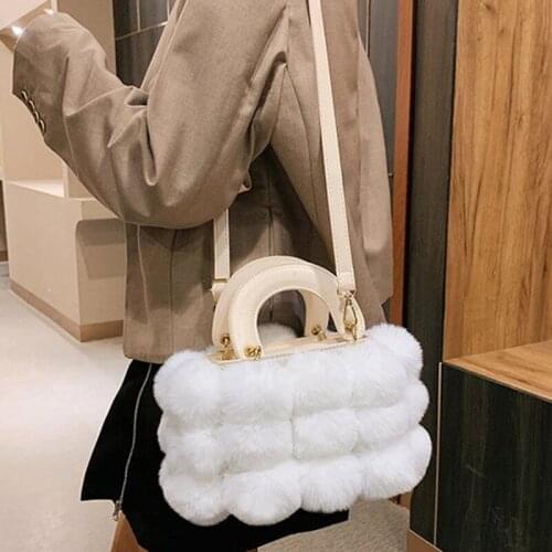 Winter Faux Fur Luxury Ladies Cute Tote Bag New Women Designer Handbag Hair Ball Shoulder Messenger Bags Bolsos Mujer Bags