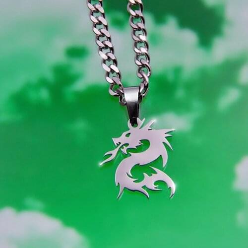 Harajuku Streetwear Flame Unisex Choker Necklace Punk Style White Rabbit Pendant Necklace Rock Chain Jewelry Accessories