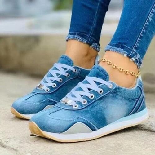 2021 New Women Flat Shoes Solid Flock Lace-up Vulcanized Shoes Ladies Comfort Causal Sneakers Female Outdoor Footwear Plus Size