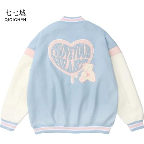 Mens Harajuku Baseball Jacket Heart Letter Bear Patch Varsity Coats Casual College Hip Hop Cute Bomber Jacket Fashion Couple
