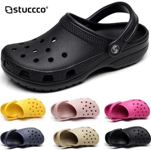 Beach Shoes Women Clogs New Casual Women Rainbow Garden Shoes Non-slip Sandals Girl Fashion Slides Outdoor Sandy Beach Sandals