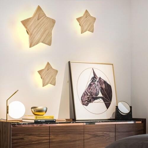 Novelty Nordic LED Wall Lamp Retro Stars Shape Wooden Wall Sconces Romantic Living Room Bedroom Decorative Lighting Wall Lights