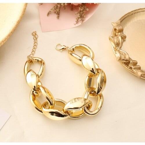 Ziloo Dangle Earrings