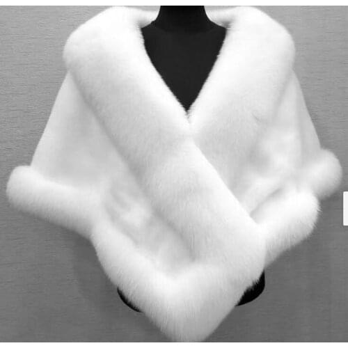 Elegant Bridal Capes Faux Fur Winter Bridal Wraps Coat