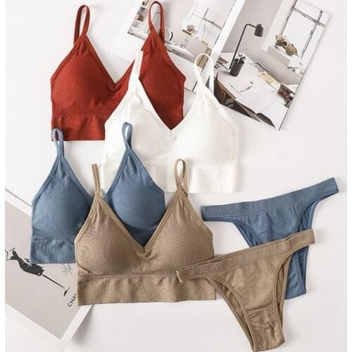 Seamless Bra Set Womens Underwear Set Sport Brassiere Crop Top Low Waist Thong Push Up Fitness Bra Top Active Wear Lingerie Set