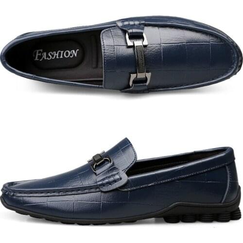 Newest Men Shoes Leather Genuine Casual Loafers Men Moccasins Shoes Slip-on Soft Flats Footwear Lightweight Driving Shoes