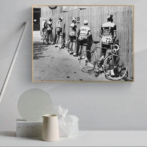 Vintage Poster Black and White Bicycle Cyclist Canvas Painting Posters and Prints Street Wall Art Pictures for Home Decor