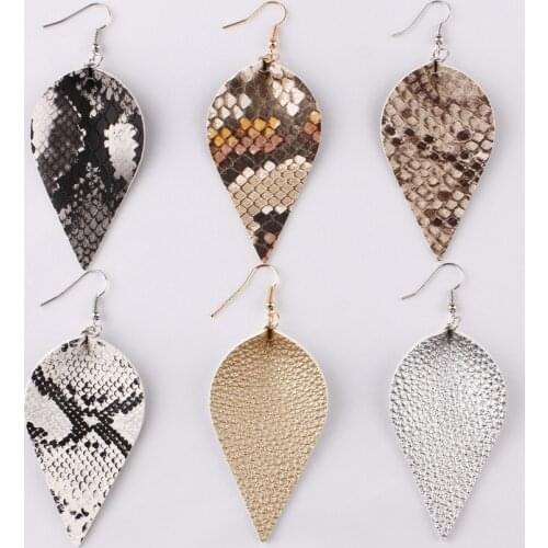 Fashion Snakeskin Leather Leaf Dangle Drop Earrings for Women Trendy Bohemia Jewelry Snake Skin Leaves Drops Leather Earrings