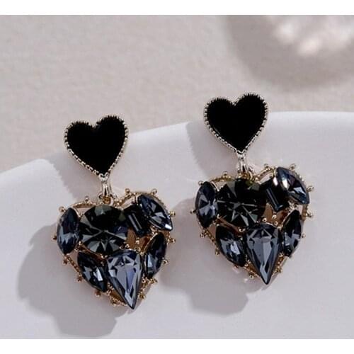 2021 Vintage Women Heart Shape Cute Drop Earrings Fashion Black Crystal Love Heart Statement Earrings for Women Jewelry Gifts