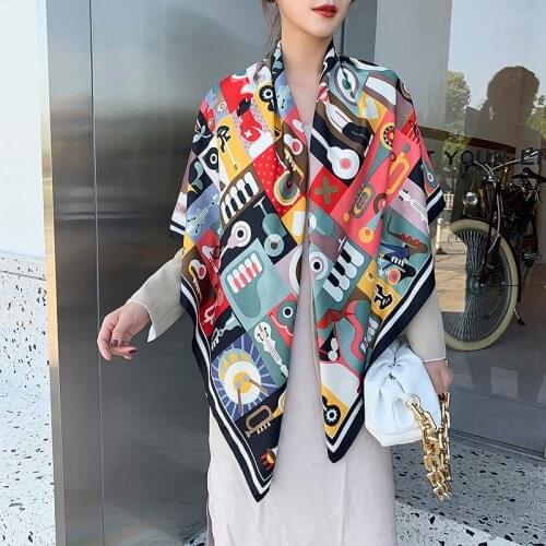 2021 New luxury spring women scarf high-quality shawl silk fashion scarf beach sun protection bag turban scarf 130cm * 130cm