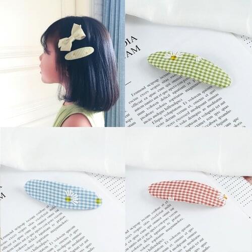 Trendy Wild Hair Clip Accessories Simple Cute Plaid Hairpin Sweet Small Daisy Flower Barrettes Headwear Gift For Women Girl Kids
