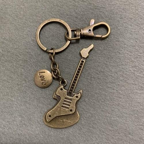 Retro Antique Bronze Love Guitar Music Key Chains Vintage Punk Pendants Casual Car Key Ring Bag Decoration Souvenirs
