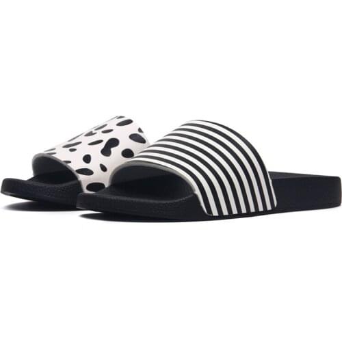 COSMAGIC 2021 New Fashion Summer Slipper Women Casual Beach Non-slip Outside Slip on Slides Shoe
