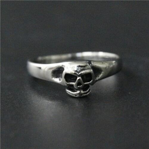 2016 Fashion 316L Stainless Steel Special Design Women Mini Skull Ring Cool Design Movie Ring