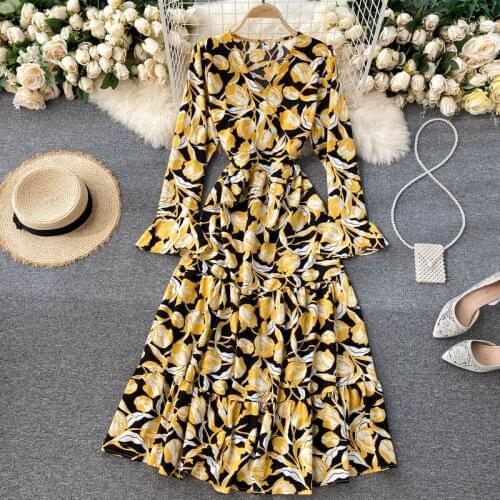 Womens Spring Autumn Runway Fashion Long Flare Sleeve Floral Print Dress Female Chic Travel Party Beach Dress TB876