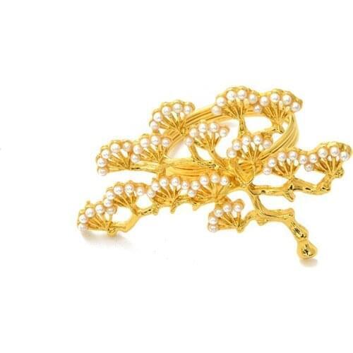 8PCS/Metal gold creative pine napkin ring is used for Western food hotel wedding banquet and other party table decorations