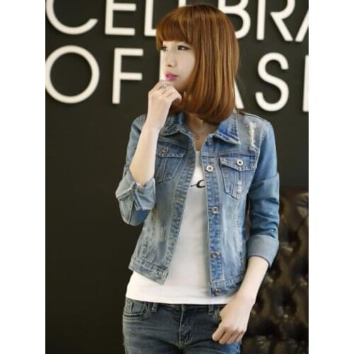 Spring and autumn new denim jacket womens long-sleeved jacket short paragraph Slim hole on the clothes large size