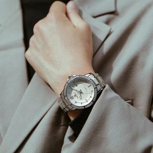 NAVIFORCE Mens Fashion Business Watches Men Luxury Quartz Date Clock Male Military Waterproof Wristwatch Relogio Masculino 2021