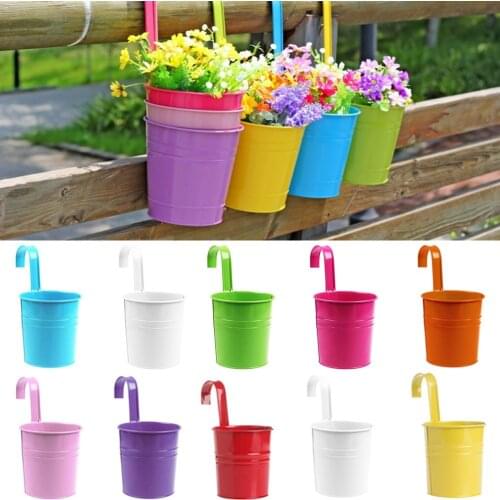 Garden Supplies Hanging Vase Wrought Iron Flower Barrel Balcony Pots Planters Wall Hanging Bucket color randomly