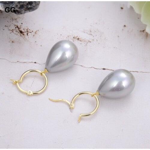 GuaiGuai Jewelry 15x20MM Teardrop Grey Sea Shell Pearl Gold Color Plated Hoop Earrings For Women