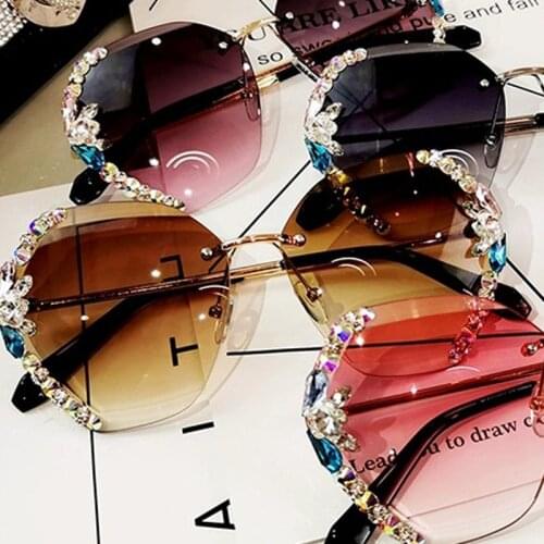 2021 Retro glasses Women Multicolored Bling Diamond Brand Designer Fashion Gradient Glasses Shades Ladies Eyeglasses