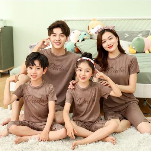 Mother Daughter Clothes Summer Family Matching Outfits Father Baby Boys Homewear Clothes Woman Girls Cotton Fashion Suit