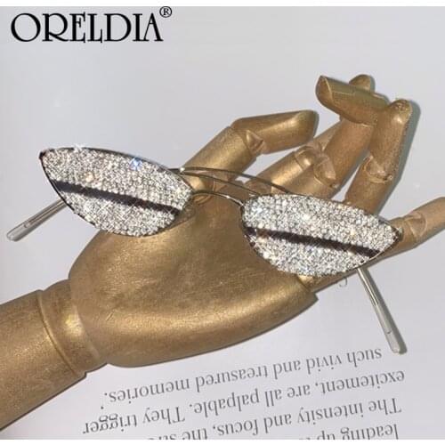 Top Brand Cat Eye sunglasses Ladies Small Frame Luxury Rhinestone Sunglasses Fashion Retro Ladies Accessories Glasses 2020 hot