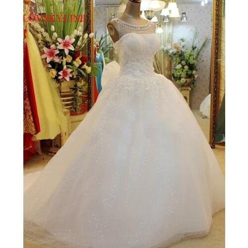 Wedding Dress Vestido de noiva Lace Embroidered Beading Vintage Sweet Straps yarn puff Wedding dress Wedding gowns