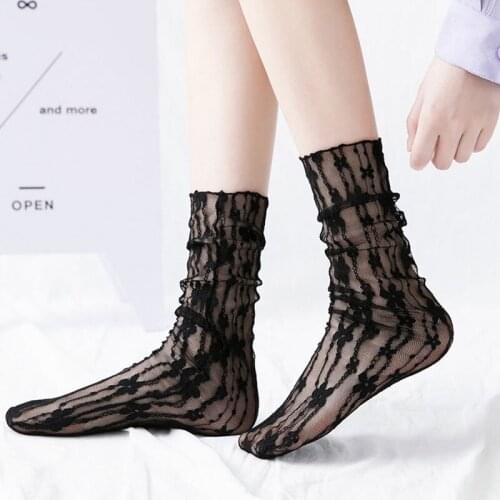 Woman Socks Sexy Lace Mesh Floral Socks Famale Fashion Summer Hollow Chaussette Soft Transparent Socks For Girls Mesh Thin Sock