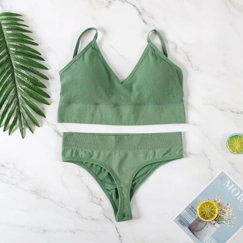 CHRLEISURE Underwear Bra Set Women Wireless Lingerie Panties Push Up Brassiere G-String Seamless Sports Tank Fitness Crop Top