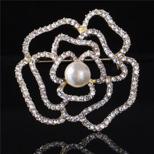 Retail! Fashion Crystal Brooches Simulated Pearl Camellia Brooch Pins Scarves Clip Collar Tips Wedding Accessories Women Gift