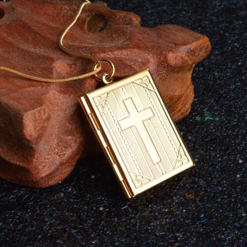 New Fashion Necklace,Two Colors Plated Feminine Cross Frame Woman Pendant With Snake Chain
