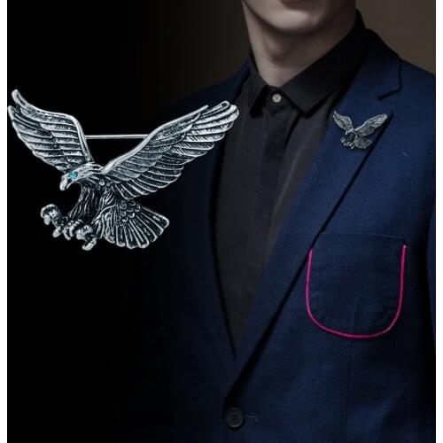 Vintage Eagle Animal Brooch Metal Birds Wings Lapel Pin Badge Suit Shirt Clothing Collar Pins Brooches for Men Accessories Gifts