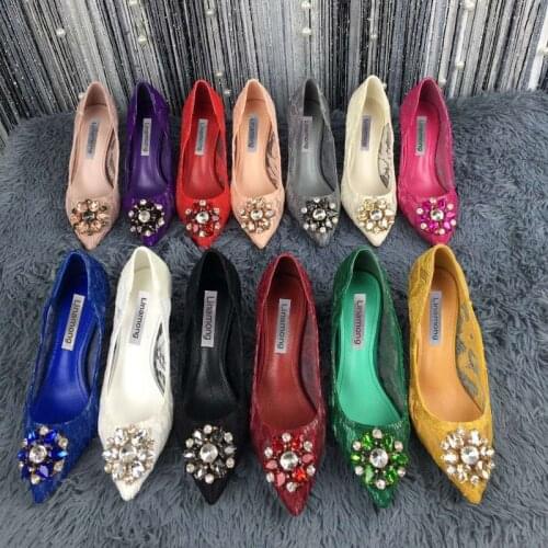Romantic Ladies Gem Crystal Flower Buckle Woman Floral Lace Bridal Pumps Sexy Pointed Toe Dress Shoes Rhinestone Wedding Shoes