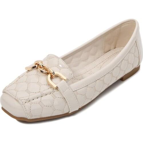 Spring and autumn European and American shallow mouth square toe patent leather womens shoes plus size womens flat shoes