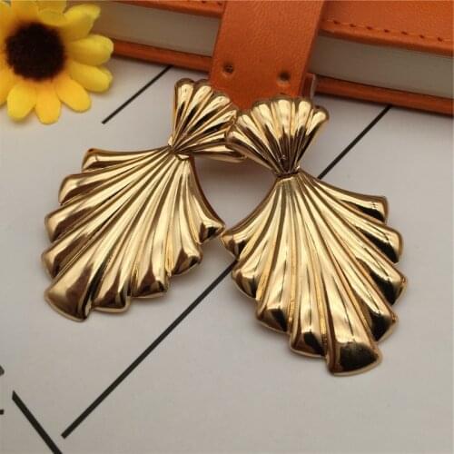 Modern Jewelry Metal Geometric Earrings 2021 New Design Golden Plating Exaggerated Drop Earrings For Girl Fine Accessories