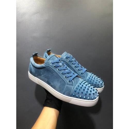 Rode Onderkant Heren Sneaker Echt Suede Lederen Heren Lage Top Sport Schoenen Mode Klinknagels Studed Mens Flats Casual Schoenen