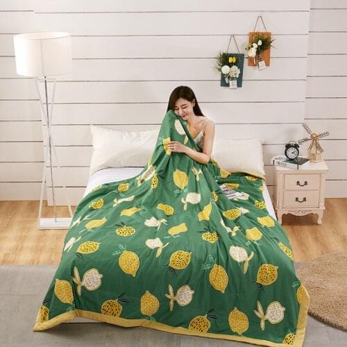 2021 The Air Conditioner Is Cool In The Summer And The Quilt Is Thin By The Students