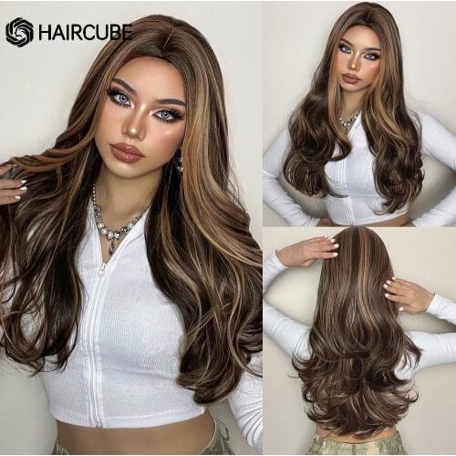 Long Wavy Light Brown Wigs With Highlights Heat Resistant Synthetic Wigs for Black Women Cosplay Middle Part Natural Hair Wigs