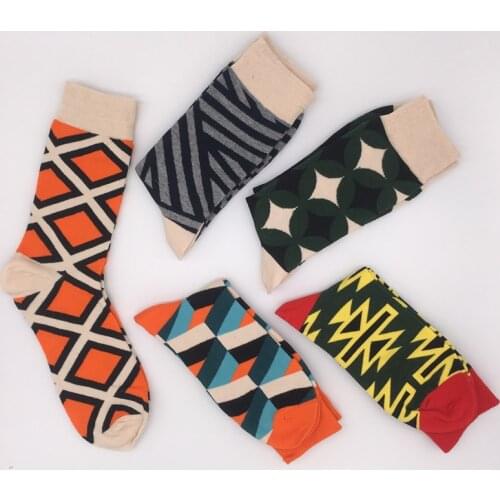 2020 High Quality Mens Socks Long Fashion Casual (5 Pairs Socks) Newest Multi Colored Happy Clothing No Gift Box