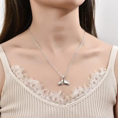 Simple Dolphin Tail Pendant Necklace For Women Charm Silver Color Metal Mermaid Tail Chokers Link Chain Clavicle Chain Jewelry