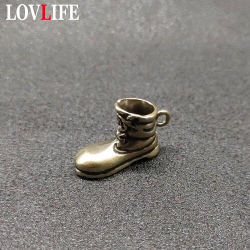 Pure Copper Handmade Keychain Pendant Martin Shoe Model Pendants Brand Mini Car Key Chains Brass Crafts Handbag Hangings Jewelry