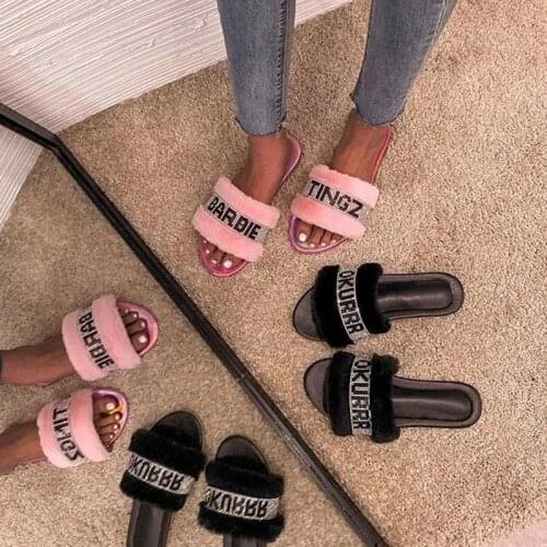 Summer New Fashion Slippers Women Crystal Beach Flat-Heeled Slippers Open-Toe Flat-Bottom Non-Slip Sandals And Slippers Women