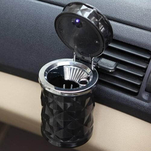 Black Universal Luxury Cigarette Holder Illuminated Ash Bin Car Ashtray Led Light Easy Clean Novelty Lighting with a smoke hole