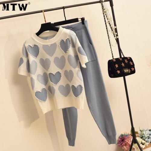 2020 New Autumn Knitted 2 Piece Set Women Short Sleeve Beading Sweater + Trousers Suits Casual Loose Love Printed Tracksuit