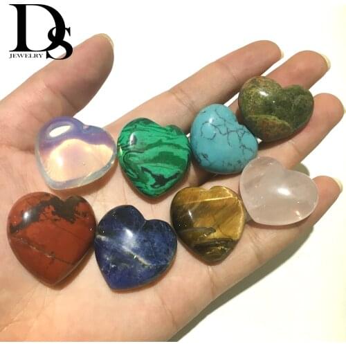 7pcs 30mm Natural Rose Quartz Heart Malachite Opal Tiger Eye Crystal Heart Love Healing Chakra Crystal Wedding Decoration Craft