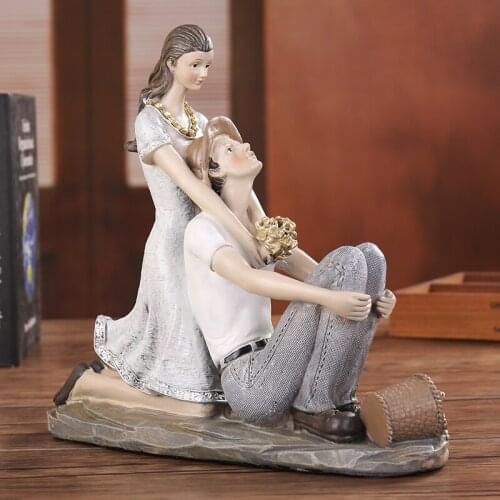 ROMANTIC COUNTRYSIDE COUPLE STATUE RESIN DATE LOVERS FIGURINE HOUSEHOLD ORNAMENT CRAFT VALENTINES DAY GIFT FOR WEDDING DECOR